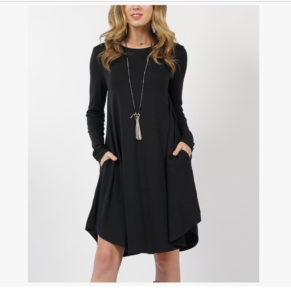 NEW round neck black swing dress size LARGE